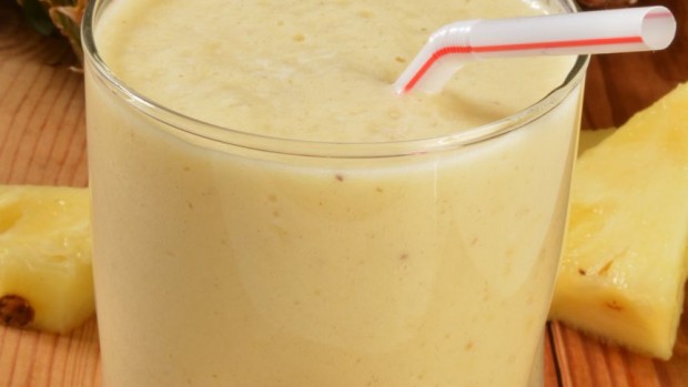 Pineapple Smoothie