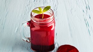 A Smoothie with beets on the purification of the organism