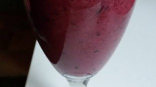 Blueberry smoothie