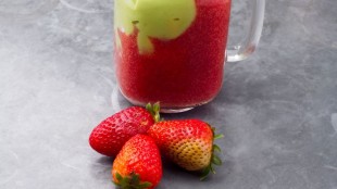 Strawberry Smoothie with avocado